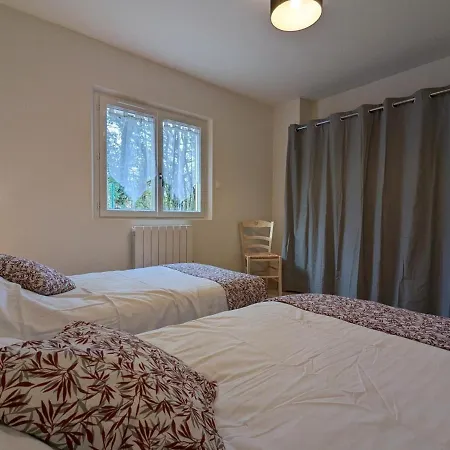 Maison De Plain-pied Avec Wifi Et Animaux Acceptés, Jardin Et Terrasse Privés - Fr-1-653-227 Puyreaux