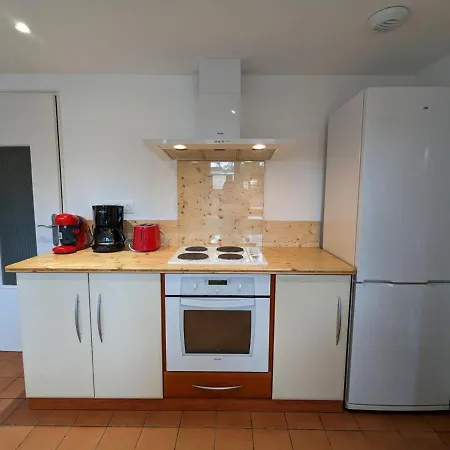 Casa rural Maison De Plain-pied Avec Wifi Et Animaux Acceptés, Jardin Et Terrasse Privés - Fr-1-653-227