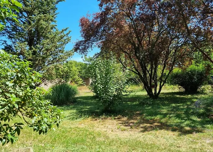 Ferienhaus Maison De Plain-pied Avec Wifi Et Animaux Acceptes, Jardin Et Terrasse Prives - Fr-1-653-227 Puyreaux