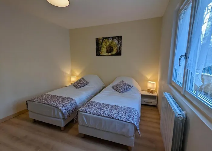 Maison De Plain-pied Avec Wifi Et Animaux Acceptes, Jardin Et Terrasse Prives - Fr-1-653-227 Ferienhaus Puyreaux